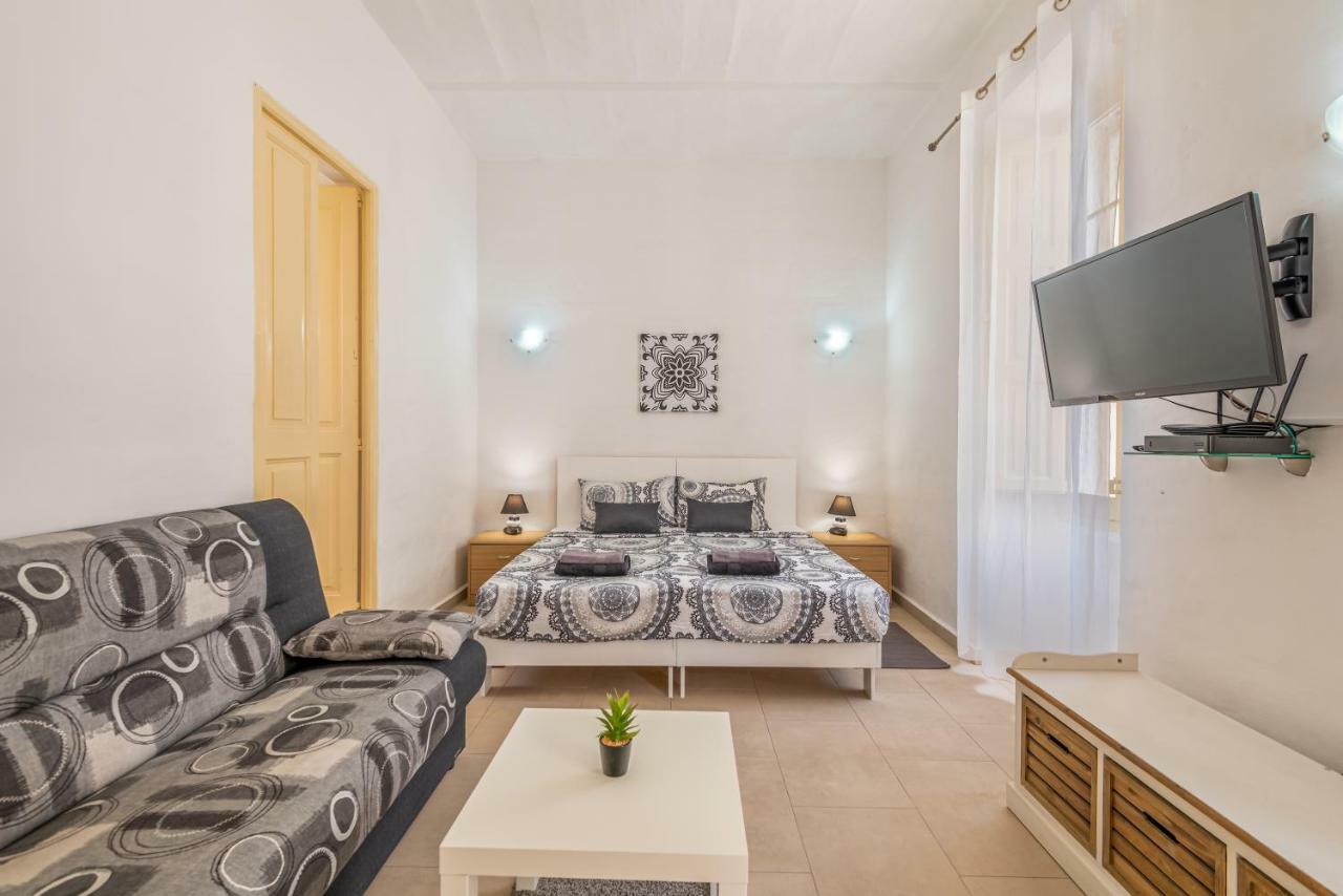 Traditional Maltese Townhouse Sliema